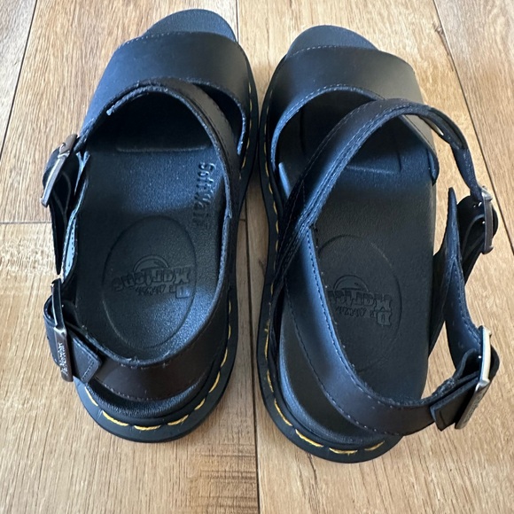 {NEW} DR. MARTENS Voss Women’s Leather Strap Sandals - Picture 5 of 11